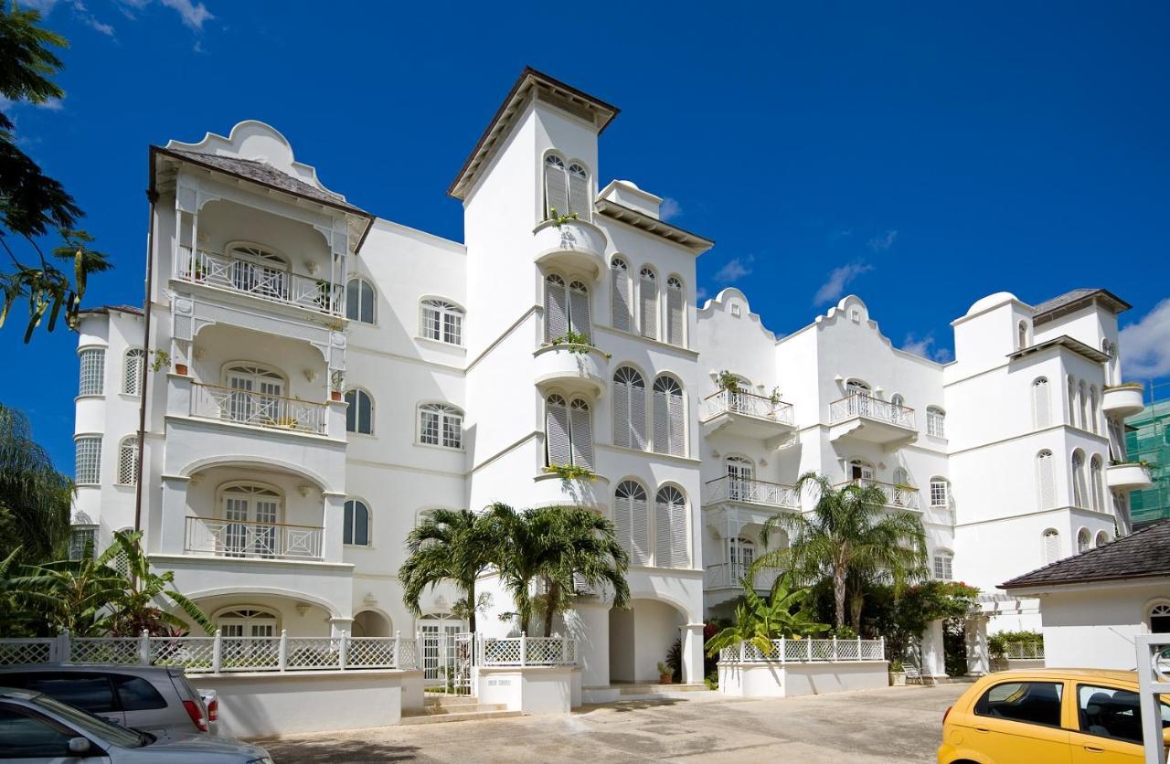 Old Trees, Halcyon Villa Paynes Bay Exterior photo